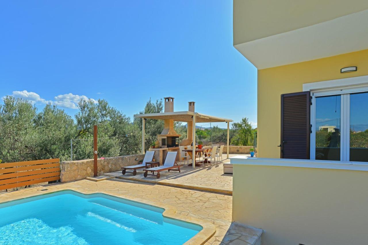 Villa Konstantinos 6 Bedrooms Aegina Экстерьер фото