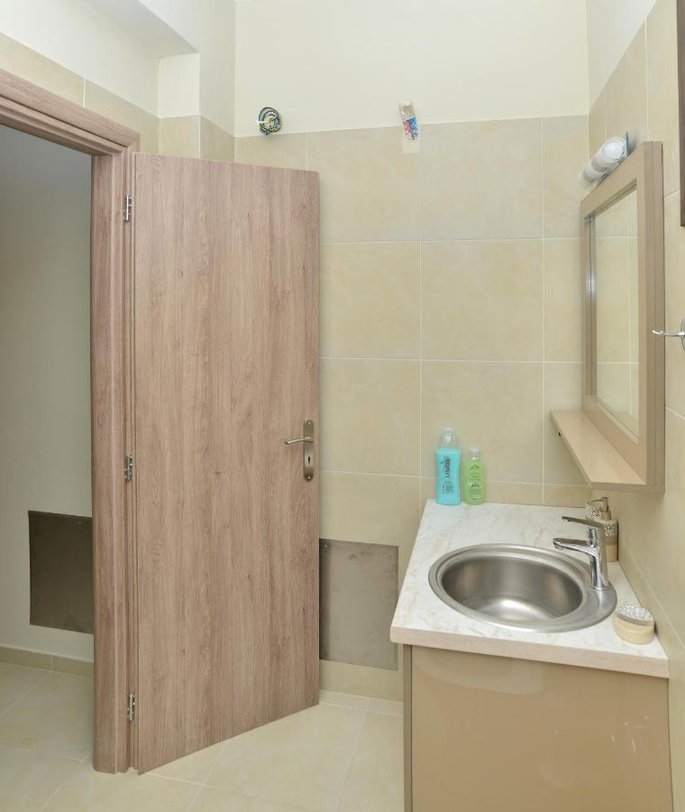 Villa Konstantinos 6 Bedrooms Aegina Экстерьер фото